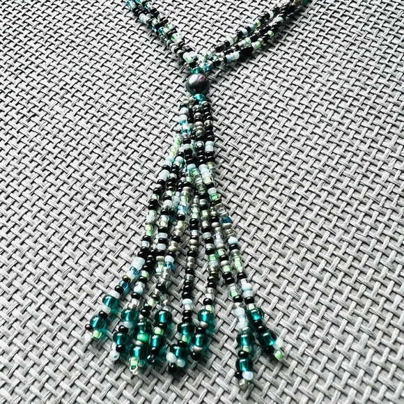 Mini Green Beaded Tassel Necklace - Picture 3 of 4